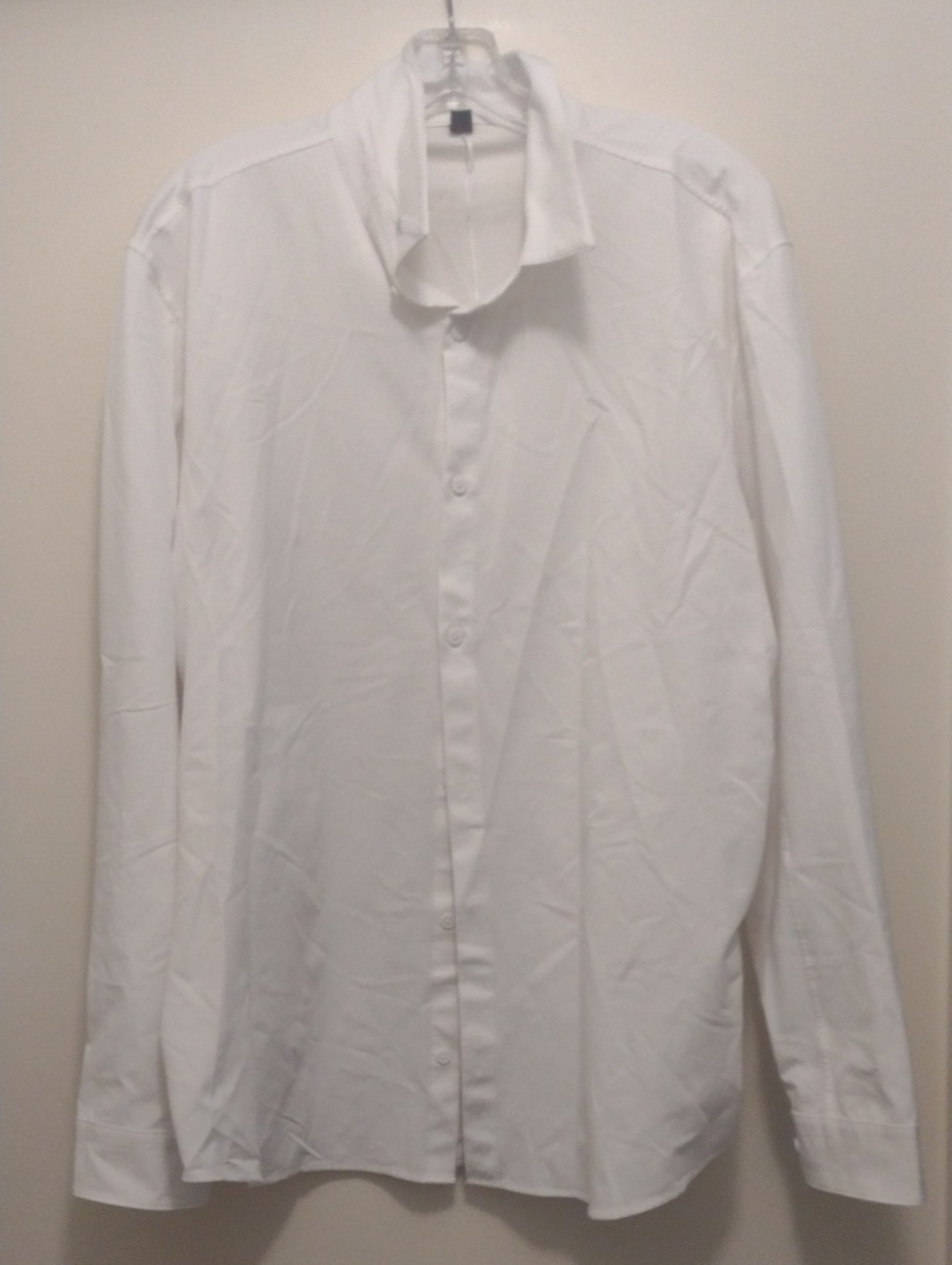 Classic White Button-Up Shirt (J1325)